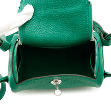 Load image into Gallery viewer, HERMES Lindy Vert Vertigo Taurillon Clemence Size Mini

