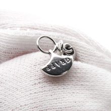 将图像加载到图库查看器中，GRAFF Icon Heart Shape NecklaceRGP707 18K White Gold
