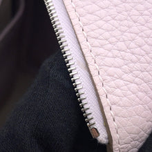 Load image into Gallery viewer, HERMES Lindy Verso mauve pail / machete Taurillon Clemence Size 26

