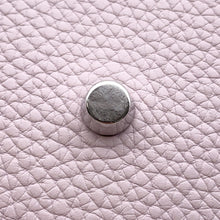 Load image into Gallery viewer, HERMES Lindy Verso mauve pail / machete Taurillon Clemence Size 26
