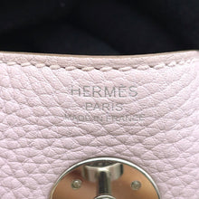 Load image into Gallery viewer, HERMES Lindy Verso mauve pail / machete Taurillon Clemence Size 26
