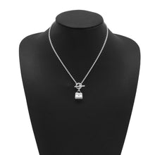 将图像加载到图库查看器中，HERMES Amulette Kelly Necklace SV925
