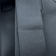 将图像加载到图库查看器中，HERMES Akkad Grimist Togo Leather Size PM
