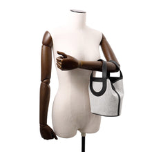 Load image into Gallery viewer, HERMES In the loop Ecru/Black Toile H Swift Leather Size 18
