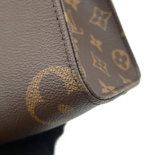 Load image into Gallery viewer, LOUIS VUITTON Onthego RedM46373 Monogram Monogram Reverse Canvas Monogram Giant Size PM
