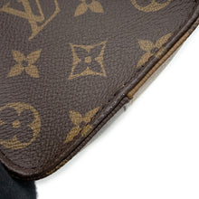 Load image into Gallery viewer, LOUIS VUITTON Onthego RedM46373 Monogram Monogram Reverse Canvas Monogram Giant Size PM

