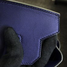 Load image into Gallery viewer, HERMES Birkin Trace Blue Encre/Bleu du Nord/Gold Swift Leather Epsom Size 30
