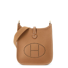 将图像加载到图库查看器中，HERMES Evelyne Long Amazon Gold Taurillon Clemence Size TPM
