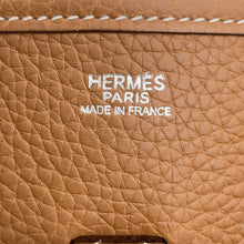 将图像加载到图库查看器中，HERMES Evelyne 2 Gold Taurillon Clemence Size PM
