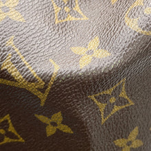 Load image into Gallery viewer, LOUIS VUITTON Artsy BeigeM40249 Monogram Size MM
