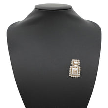 将图像加载到图库查看器中，CHANEL Perfume motif pin Brooch Champagne Gold/WhiteAB7207 Metal Rhinestone Faux Pearl
