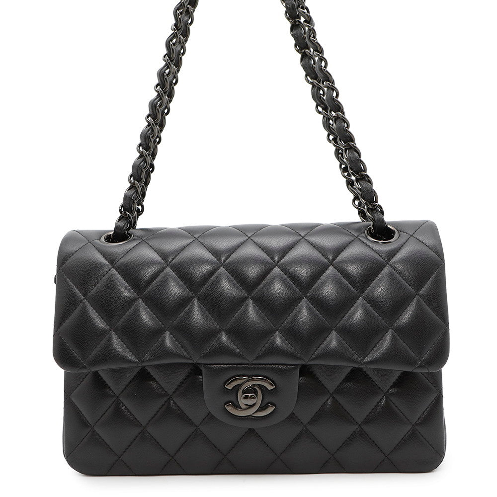 CHANEL Matelasse W Flap Chain Shoulder Bag BlackA01113 Lambskin Size 23