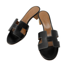 将图像加载到图库查看器中，HERMES Oasis Black Leather Size 37
