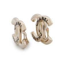 将图像加载到图库查看器中，CHANEL CC Logo Earring Champagne GoldABE811 Metal

