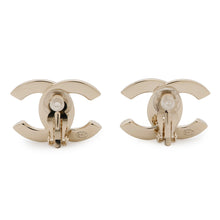 将图像加载到图库查看器中，CHANEL CC Logo Earring Champagne GoldABE811 Metal
