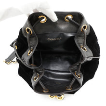 将图像加载到图库查看器中，CHANEL CC Logo Chain Backpack Black Velour Lambskin
