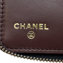 将图像加载到图库查看器中，CHANEL Matelasse CC Logo Small Wallet BlackAP4652 Caviskin
