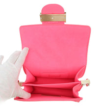 将图像加载到图库查看器中，LOUIS VUITTON Dauphine Vivid pinkM20747 Monogram tufted Size Mini

