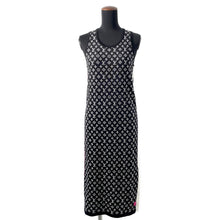 Load image into Gallery viewer, LOUIS VUITTON Monogram sleeveless knit dress Size XS Noir/White/Pink Silk63% Nylon34% Polyurethane3%
