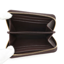 Load image into Gallery viewer, LOUIS VUITTON ★Zippy Coin Purse Amarante/Rouge FauvisteM91719 Monogram Vernis Leather Rayures
