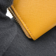 将图像加载到图库查看器中，PRADA Zip Around Long Wallet Orange1M0506 Leather
