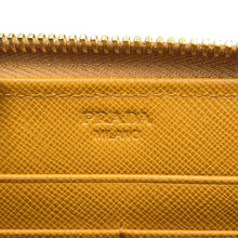 将图像加载到图库查看器中，PRADA ★Zip Around Long Wallet Orange1M0506 Leather

