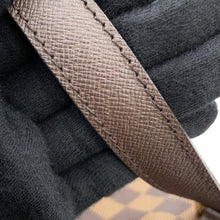 Load image into Gallery viewer, LOUIS VUITTON ★Belem RedN51173 Damier Ebene Canvas Size PM
