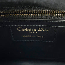 将图像加载到图库查看器中，Dior Macrocannage Dior Groove 20 Bag BlackM1364UBOL_M900 Calf Leather Size Small
