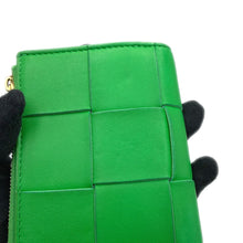 Load image into Gallery viewer, Bottega Veneta INTRECCIATO Cassette Compact Wallet Parakeet706010 Calf Leather
