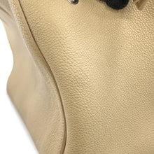 Load image into Gallery viewer, SAINT LAURENT PARIS Gaba Rive Gorge Beige400413 Leather
