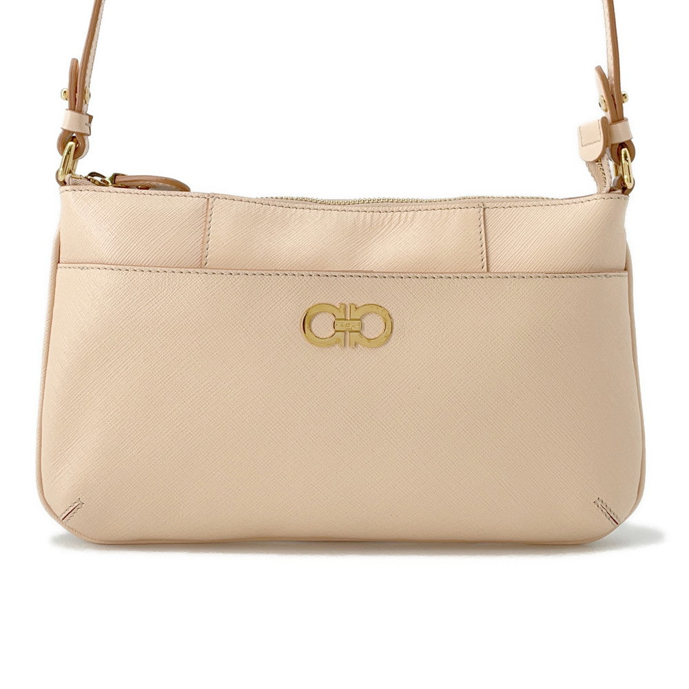 Ferragamo ★Shoulder Bag Light Pink Leather