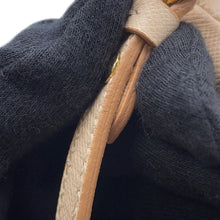 Load image into Gallery viewer, Ferragamo Shoulder Bag Light Pink Leather
