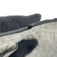 Load image into Gallery viewer, LOEWE ★Anagram Repeat TPouch White107.55.K36 Leather
