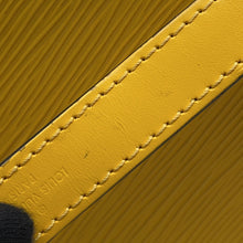Load image into Gallery viewer, LOUIS VUITTON Alma MINI・Chain CitronM53119 Epi Leather
