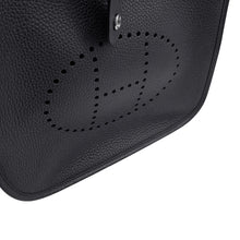 Load image into Gallery viewer, HERMES Evelyne 3 Caban Taurillon Clemence Size PM
