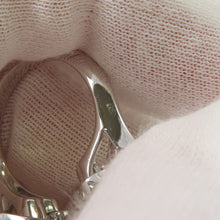 Load image into Gallery viewer, Van Cleef &amp; Arpels De Papillon Entree Les Doors Ring Size 50/#10VCARO61900 18K White Gold
