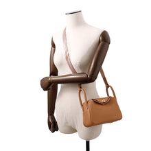 Load image into Gallery viewer, HERMES Lindy Gold Taurillon Clemence Size Mini
