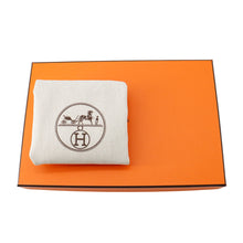 Load image into Gallery viewer, HERMES Lindy Gold Taurillon Clemence Size Mini
