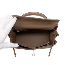 Load image into Gallery viewer, HERMES Kelly Retourne Etoupe Togo Leather Size 25
