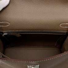 Load image into Gallery viewer, HERMES Kelly Retourne Etoupe Togo Leather Size 25
