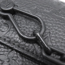 将图像加载到图库查看器中，LOUIS VUITTON Steamer Wearable Wallet NoirM81746 Taurillon Leather/Monogram・Pattern
