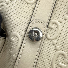 将图像加载到图库查看器中，GUCCI GG Embossed Backpack White625770 Leather
