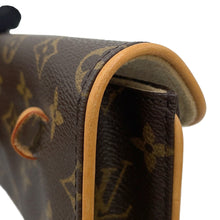 Load image into Gallery viewer, LOUIS VUITTON Pochette Florentine BrownM51855 Monogram Size XS

