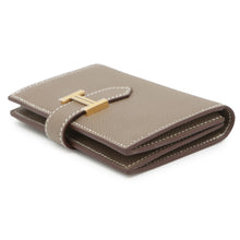 将图像加载到图库查看器中，HERMES Bearn Card Case Etoupe Epsom
