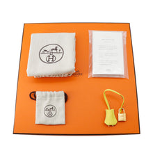 Load image into Gallery viewer, HERMES Birkin Lime Swift Leather Size 25
