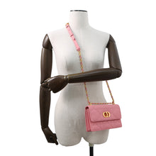 将图像加载到图库查看器中，Dior Miss Caro ChainShoulder Bag PinkS5169UDAX Leather
