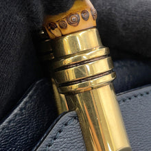 将图像加载到图库查看器中，GUCCI Japan Limited Edition Double GG Bamboo Top Handle Bag Navy655657 Straw Leather
