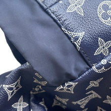 Load image into Gallery viewer, LOUIS VUITTON Discovery・Backpack NavyM43693 Monogram Ink
