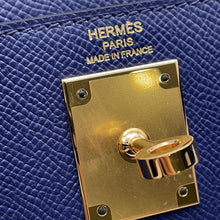 Load image into Gallery viewer, HERMES Kelly Sellier Blue Saphir Epsom Size 28
