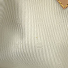 Load image into Gallery viewer, LOUIS VUITTON high rise IvoryM46784 Monogram
